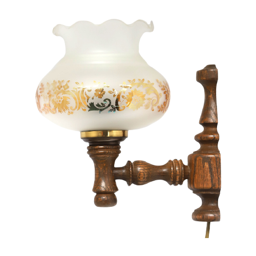 Vintage Wandlamp In Hout, Messing Met Mondgeblazen Glazen Kap.