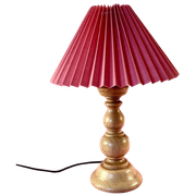 Vintage Houten Lamp Met Nieuwe Roze Plissé Kap