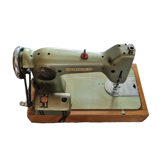 Oude Naaimachine Jaren 50 1