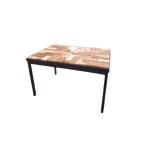 Unieke Salontafel. Zwart Metalen Frame En Ingelegd Met Hergebruikt Hout In Een Speels Motief thumbnail 1