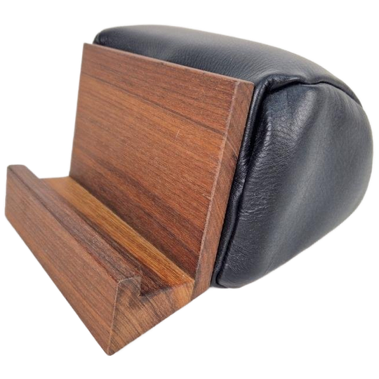 Dutchdeluxes Boek Tablet Standaard Walnotenhout Leer 1