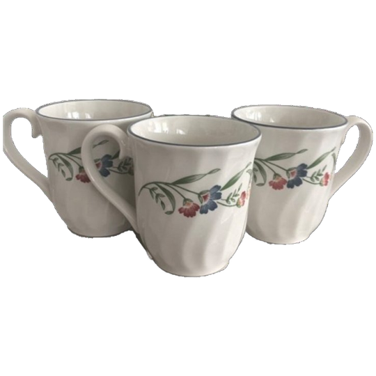3 Prachtige Engelse Staffordshire Mokken / Bekers 1