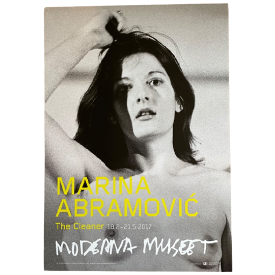 Marina Abramovic, Art Must Be Beautiful.. 1