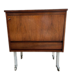 Vintage Barkast Op Wieltjes / Retro Minibar Of Bijzetkast thumbnail 1