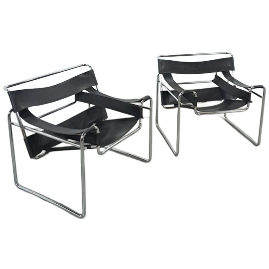 Type Wassily Chair Met Zwart Leer En Chroom 1