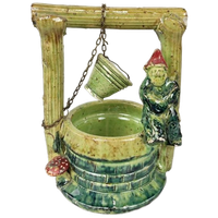 Waterput In Vlaams Aardewerk