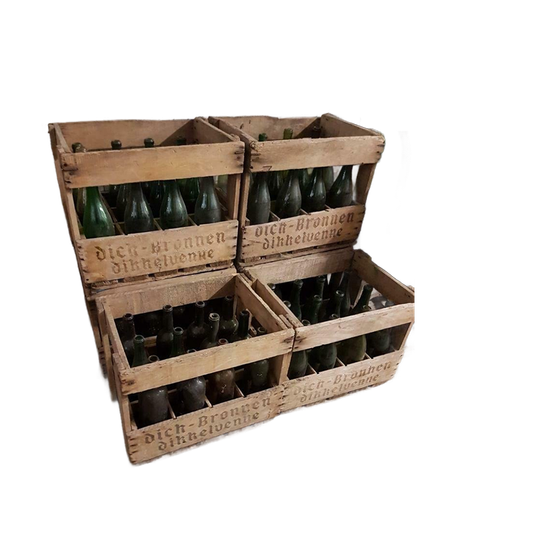 Oude Houten Krat, Flessenkrat Met 12 Wijnflessen🍷 1