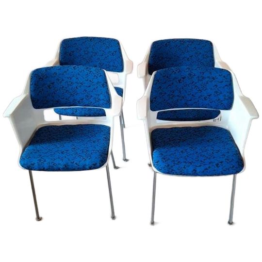 4 + 1 Vintage Gispen 2225 Stoelen 1