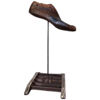 Antieke Houten Schoenleest Op Steampunk Standaard