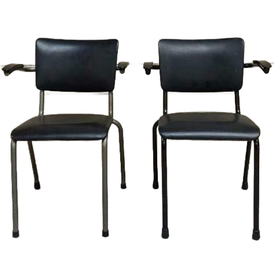 Set Van 2 Vintage Industriële Stoelen, Ahrend De Cirkel 1