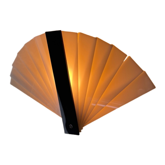 Mawa Design Acryl Wandlamp Waaiervormig 1