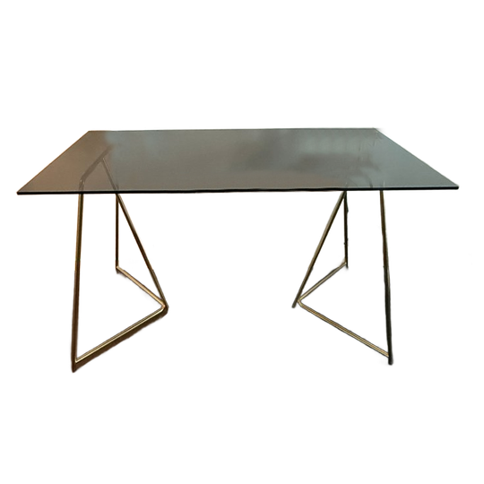 MADE.com Design Glazen Bureau Met Messing Onderstel 1