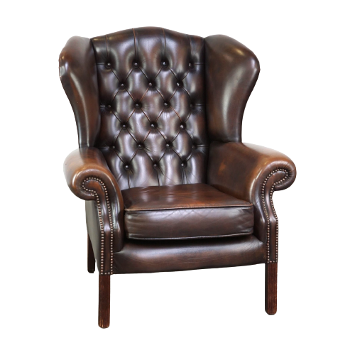 Grote En Comfortabele Donkerbruine Leren Chesterfield Oorfauteuil Met Een Luxe Uitstraling