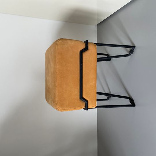 Puik Design Bokk Kruk Leer Zwart Cognac 1