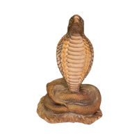 Een In Albast Gesneden Beeld Van Een Cobra