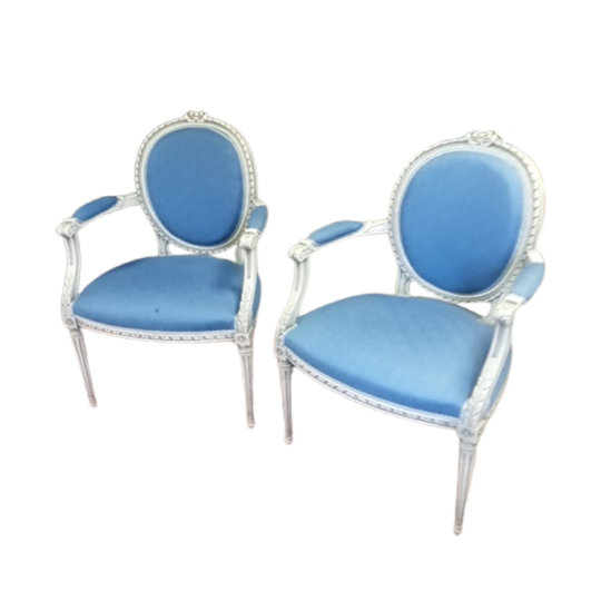 Set Brocante Medaillonstoelen 1