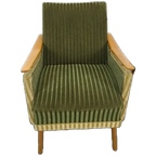 Groen Fluweel Stoffen Fauteuil Met Houten Leuningen thumbnail 1