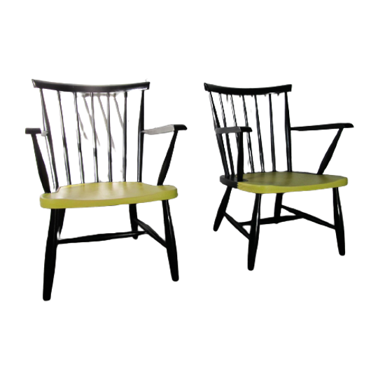 2 Vintage Armstoelen - Spijlenstoelen 1