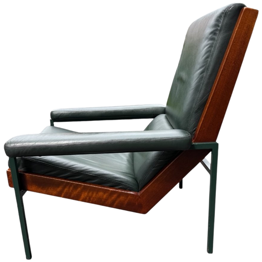 Rob Parry Relax Chair 1
