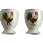 Twee Vintage Eihouders Met Haan Afbeelding thumbnail 1
