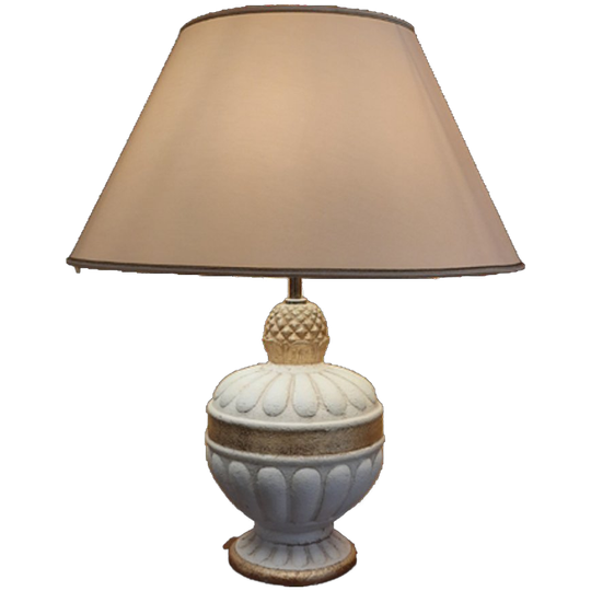 Een Elegante Vintage Tafelschemerlamp Uit Italië Van Het Merk Stylnova. 1