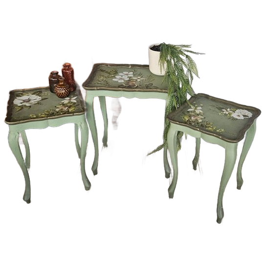 Betoverende Froggy Meadow Set Bijzet Tafeltjes 1
