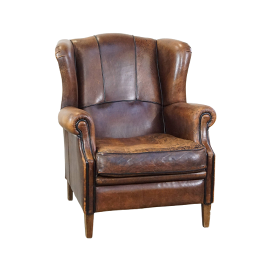 Karakteristieke En Comfortabele Schapenleren Oorfauteuil Met Een Prachtig Patina 1