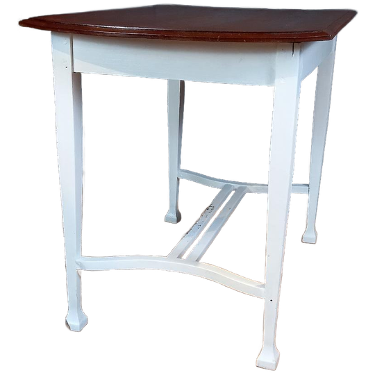 Antieke Engelse Dairry Table 1