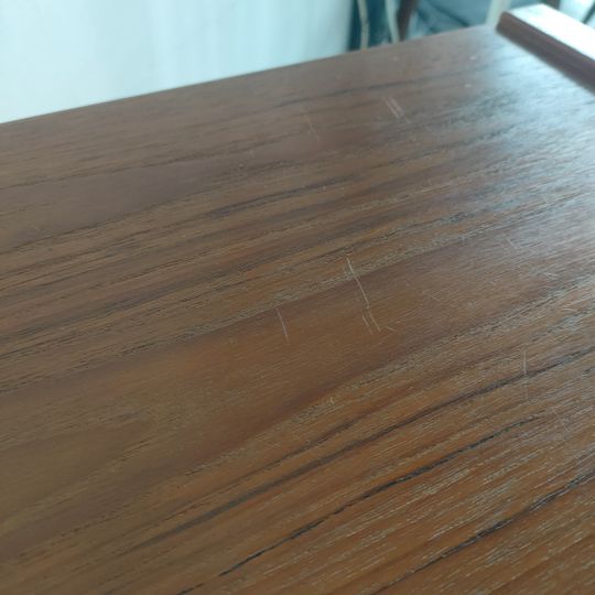 Scandinavisch Jaren 60-70 Ladekast Met Ingelegde Handgrepen 1
