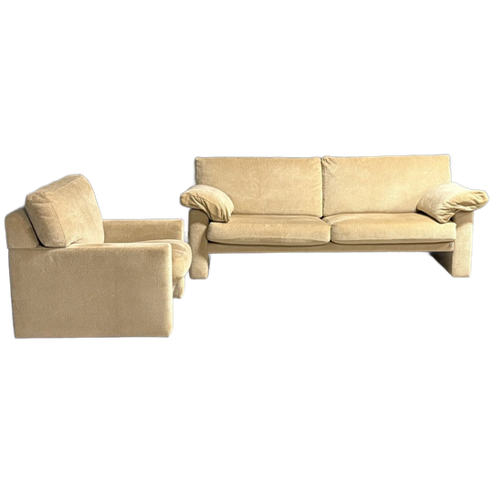 Zithoek Met Driezitsbank En Fauteuil – Erpo International 1