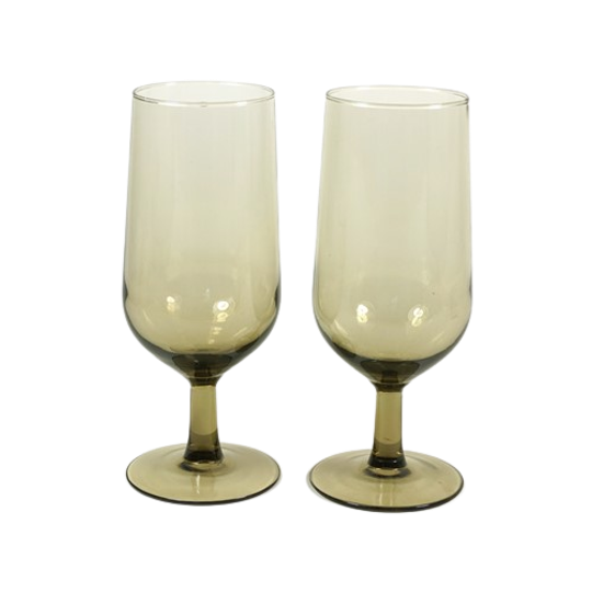 2 Hoge Glazen Op Voet, Rookglas 1