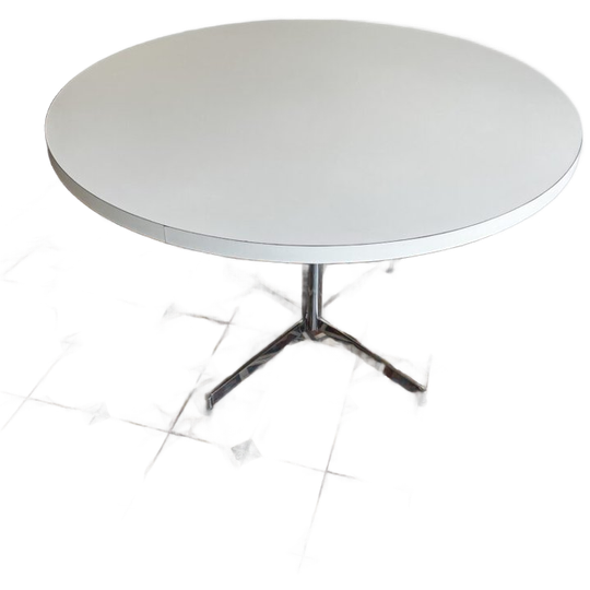 Ronde Vintage Eettafel Met Stervoet 1