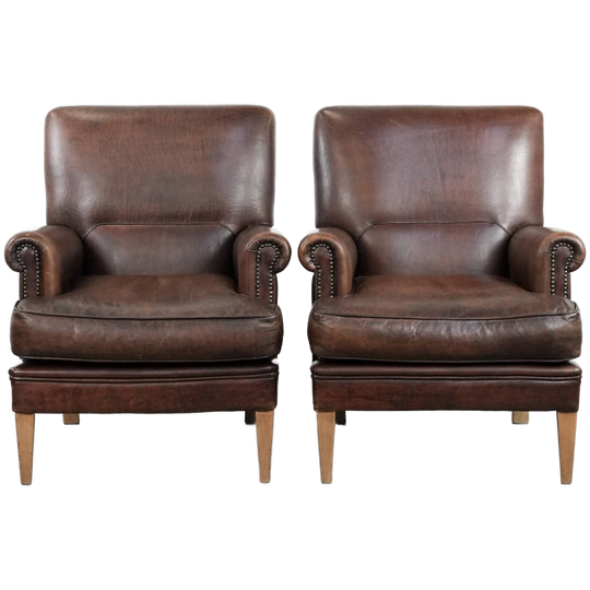 Mooie Set Van Twee Karaktervolle Schapenleren Fauteuils Met Een Mooie Diepe Kleur 1