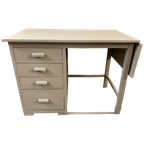 Vintage Kinderbureau / Bureau thumbnail 1