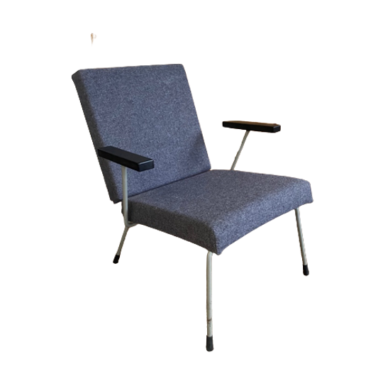 Wim Rietveld 1401 Fauteuil 1