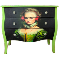 Groene Ladekast “vrouw Met Koptelefoon” - Eclectisch
