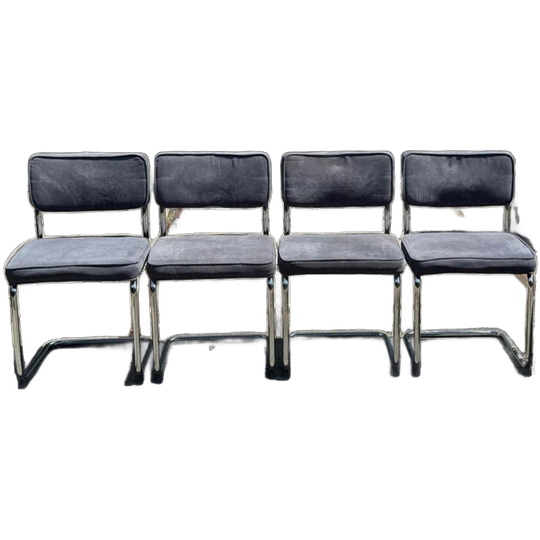 4 Vintage Chairs 1