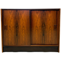 Mid Century Vintage Deens Palissander Kastje Met Schuifdeuren