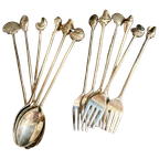 Set Van 6 Verzilverde Lepeltjes En 6 Vorkjes Met Schelpdecoraties Prijs/set thumbnail 1