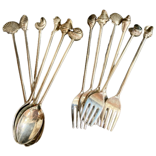 Set Van 6 Verzilverde Lepeltjes En 6 Vorkjes Met Schelpdecoraties Prijs/set 1