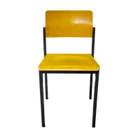 Partij Vintage Schoolstoelen / Stapelstoelen – Nog Maar 7 Stuks