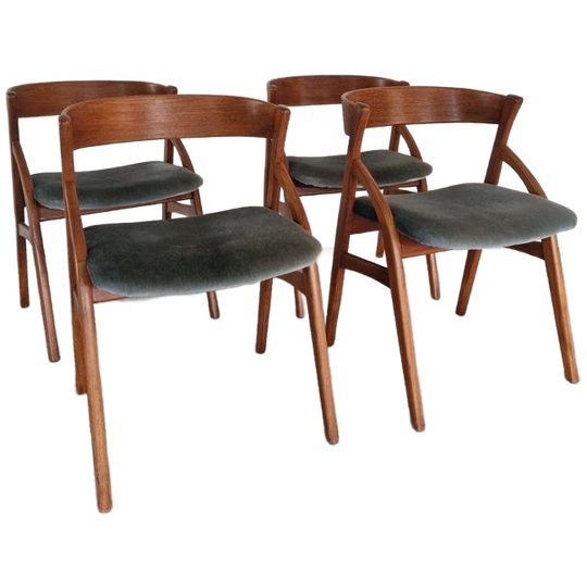 4 Mid Century Vintage dyrlund Deense Teak Eetkamer Stoelen 1