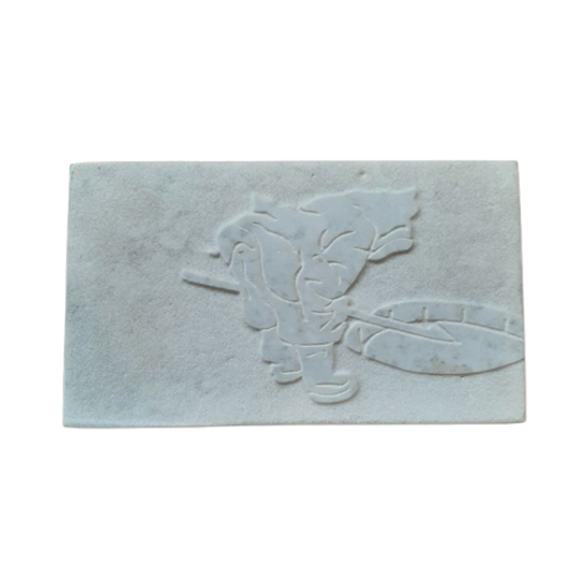 Relief Marmer Inuit 1