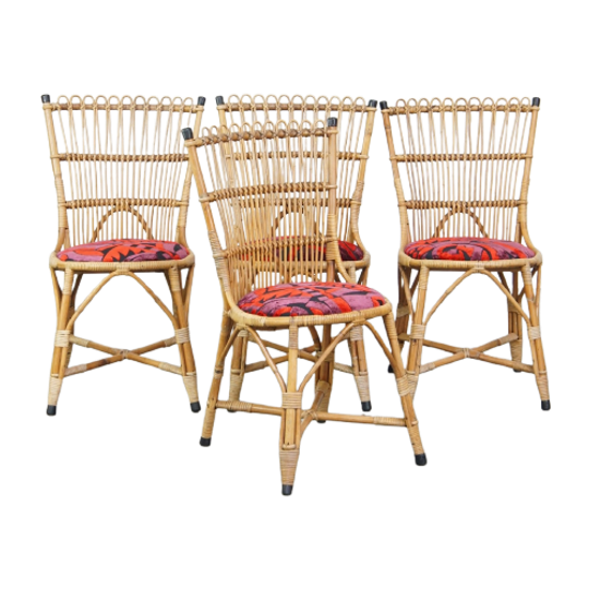 Set Van 4 Subtiele En Charmante Vintage Jaren ’60 Rotan Boho Stoelen Met Gestoffeerde Zitting 1