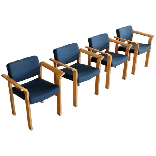 Vintage Stoelen | Eetkamerstoelen | Magnus Olesen 1