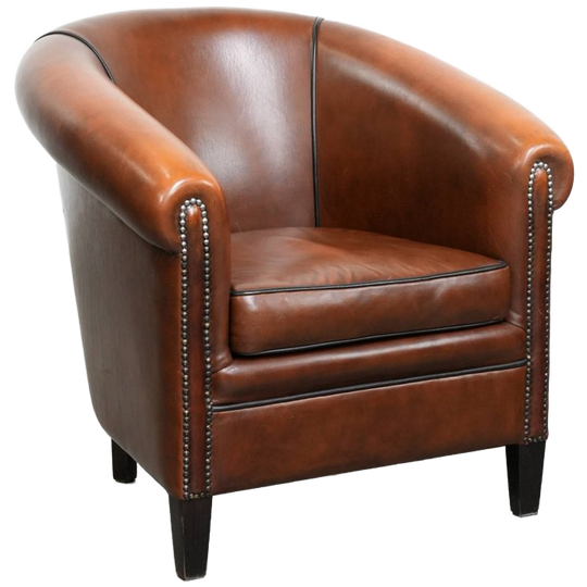 Mooie En Comfortabele Clubfauteuil In Engelse Stijl Gemaakt Van Rundleer Afgewerkt Met Siernagels 1