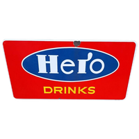 Tof En Groot Emaille Bord Van Hero Drinks.