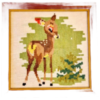 Vintage Schilderijtje Geborduurd Bambi Hertje