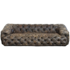 Stoere, Unieke En Moderne Rundleren Chesterfield Bank Met Een Bijzondere Kleurstelling thumbnail 1