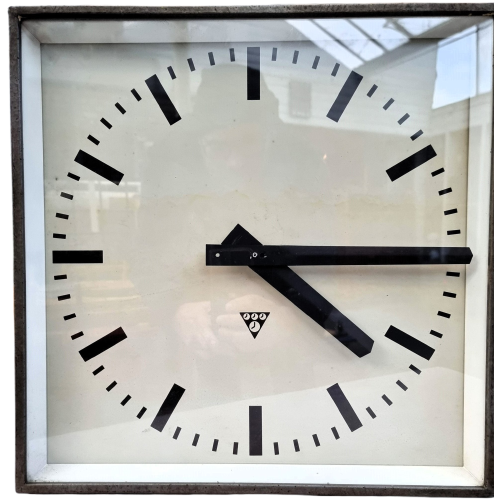 Vintage Station Clock By Pragotron